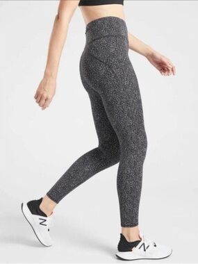 Athleta Lightning Static 7/8 Leggings Size Small